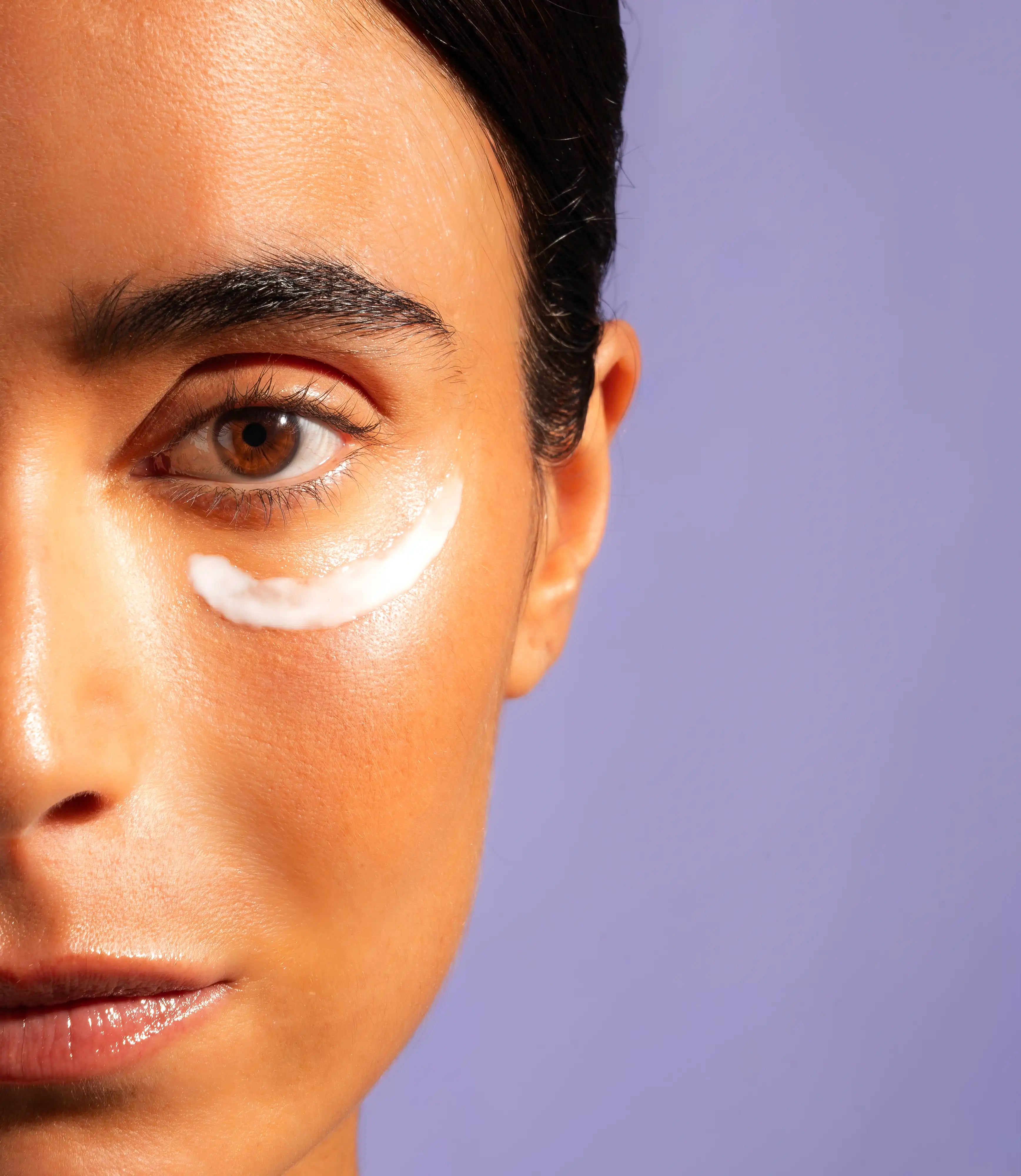 CRÈME YEUX BOOSTER AU COLLAGÈNE ET À L'ÉLASTINE